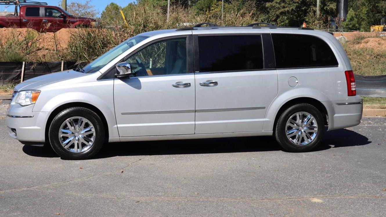 CHRYSLER TOWN AND COUNTRY 2008 2A8HR64X48R105976 image